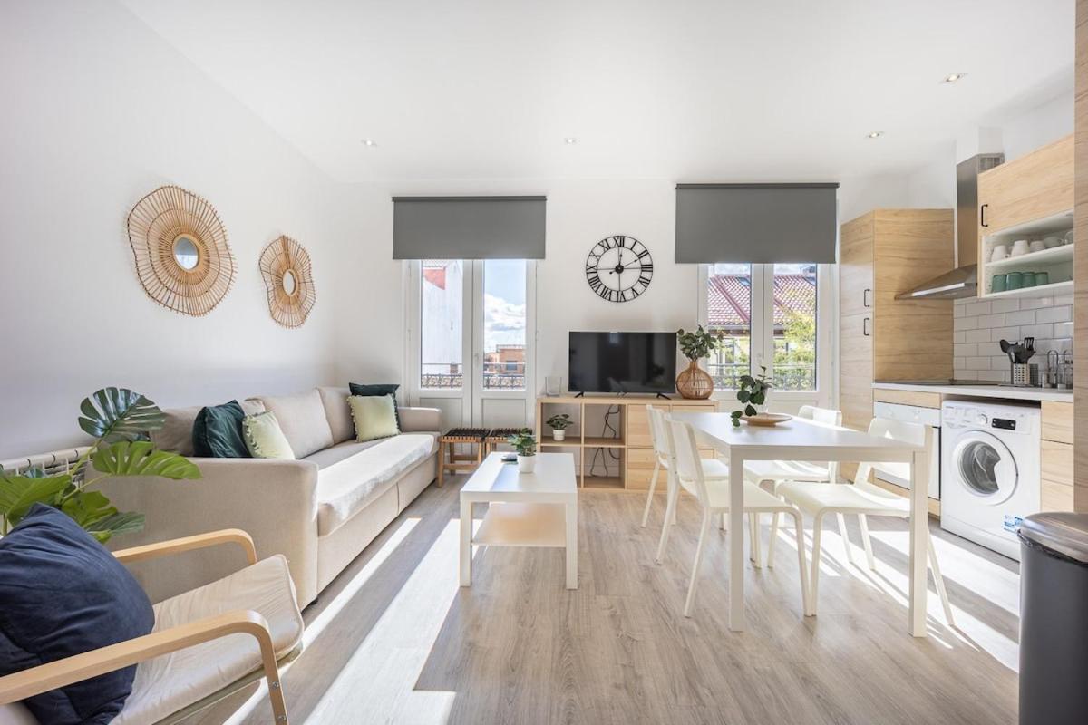 マドリードApartamento Con Vistas En Lavapiesアパートメント エクステリア 写真