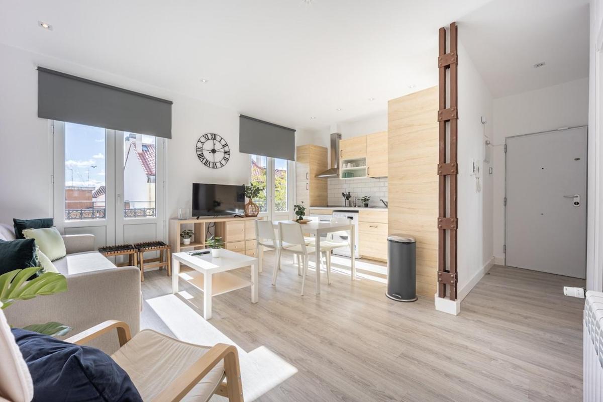 マドリードApartamento Con Vistas En Lavapiesアパートメント エクステリア 写真